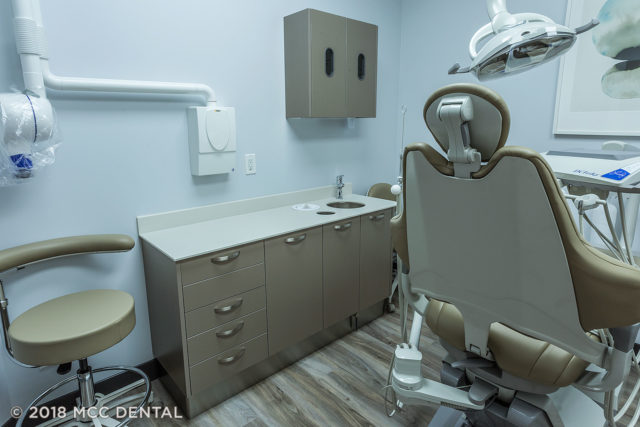 Perfect Fit Side and Upper Dental Cabinet in Milky Way sv