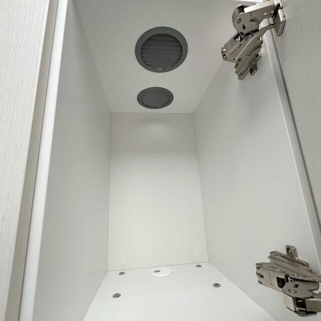 Allure-Rear-with-Sink-inside-cabinet